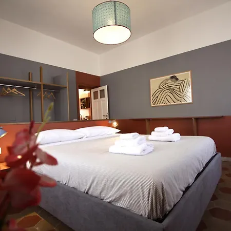 Casa Marchesi Boutique *